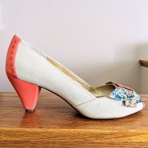 Seychelles Peep Toe Pumps